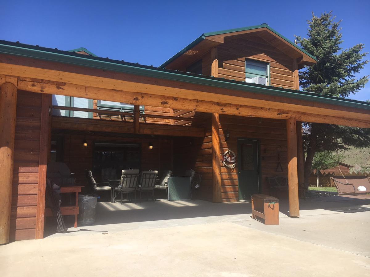 كودي Yellowstone Valley Vacation Lodge المظهر الخارجي الصورة